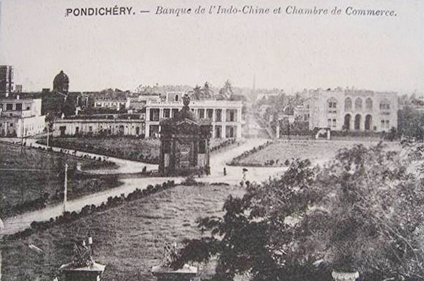 02-06 - Pondichery - place gouvernement - sud - 2